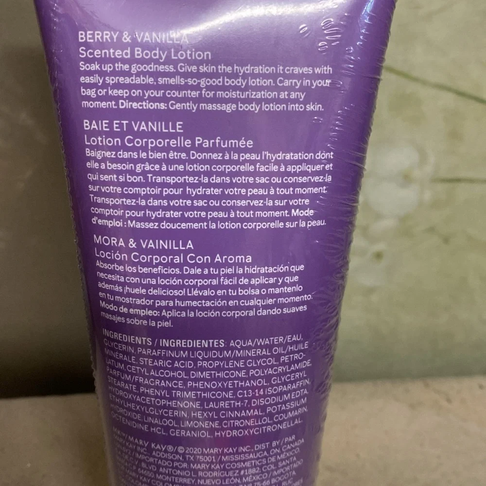 Mary Kay Berry and Vanilla Scented Body Lotion
